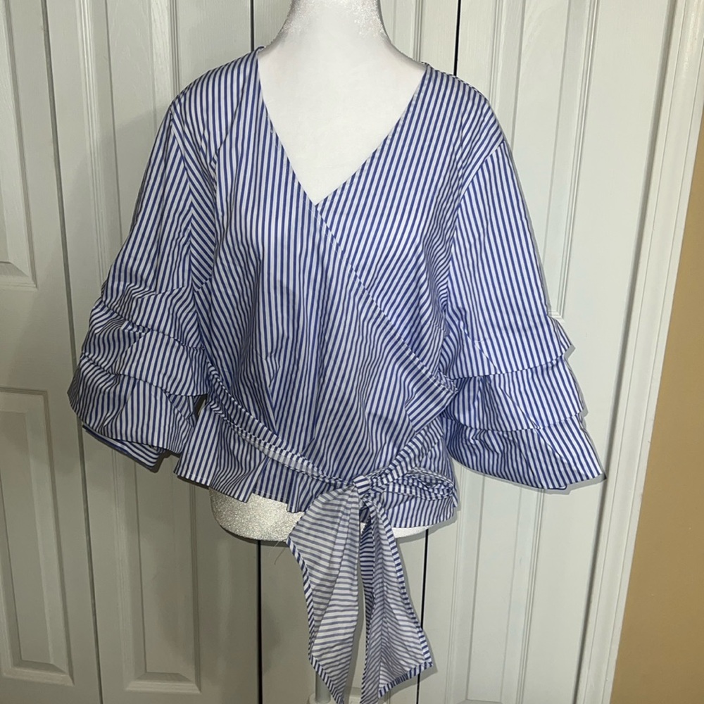 Beautiful bell sleeve top